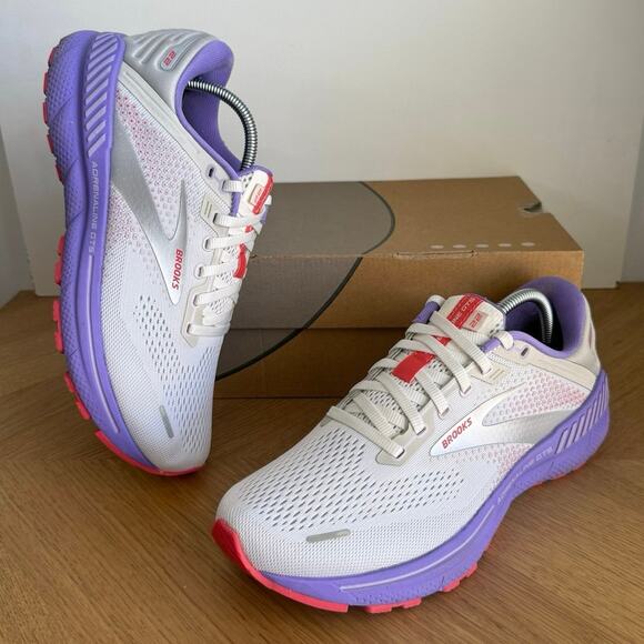 Brooks Shoes - Brooks Adrenaline GTS 22 Women Running Sneakers- SZ 8.5